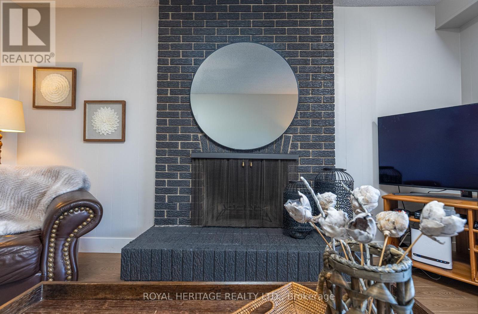 53 Teresa Drive, Whitby, Ontario  L1N 6H9 - Photo 19 - E13015382