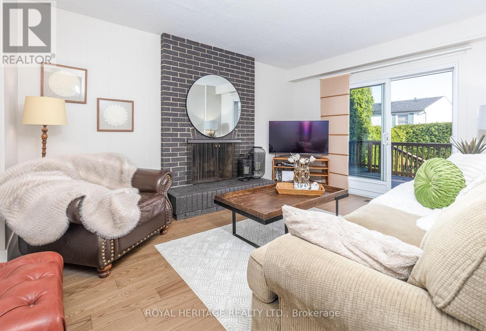 53 Teresa Drive, Whitby, Ontario  L1N 6H9 - Photo 18 - E13015382