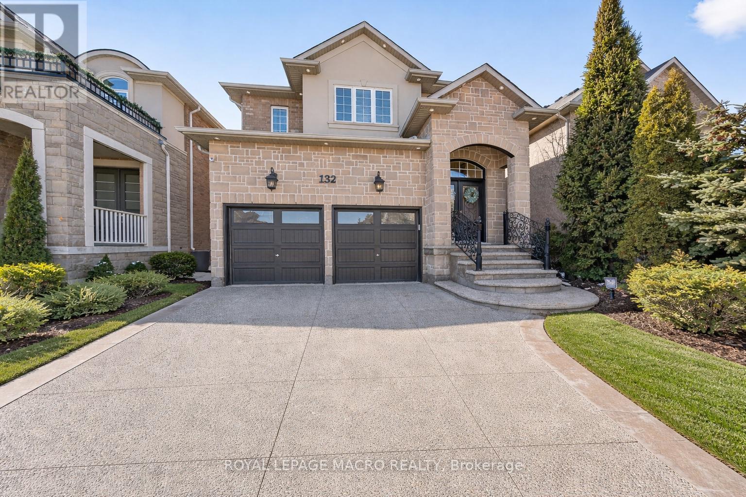 132 Grandell Drive, Hamilton, Ontario  L9K 0H7 - Photo 2 - X12841594