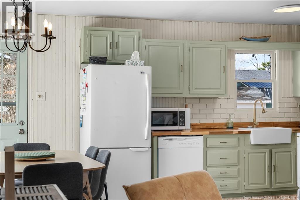 60 Third Avenue, Pointe-Du-Chêne, New Brunswick  E4P 5H8 - Photo 7 - NB137407