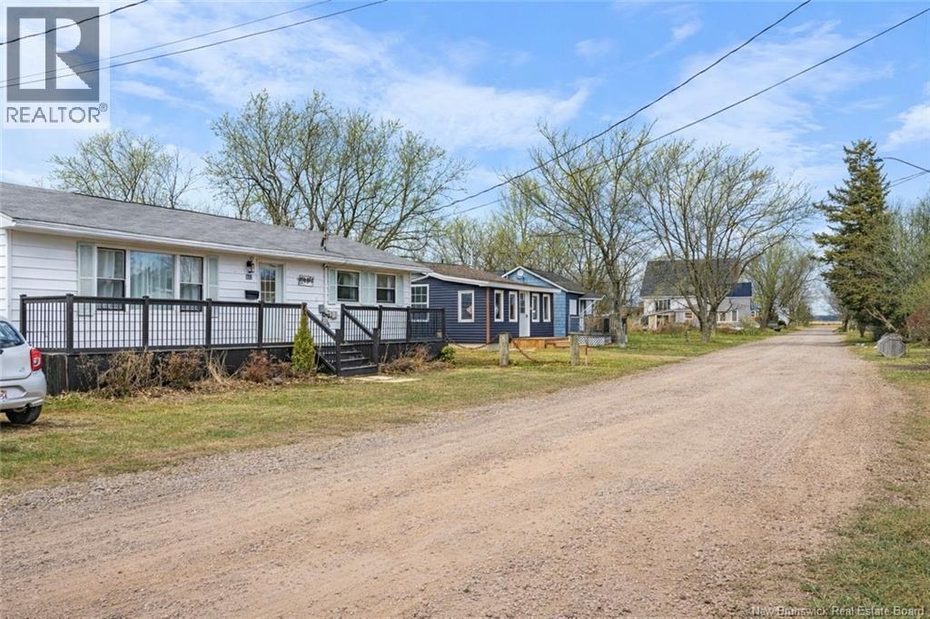 60 Third Avenue, Pointe-Du-Chêne, New Brunswick  E4P 5H8 - Photo 2 - NB137407