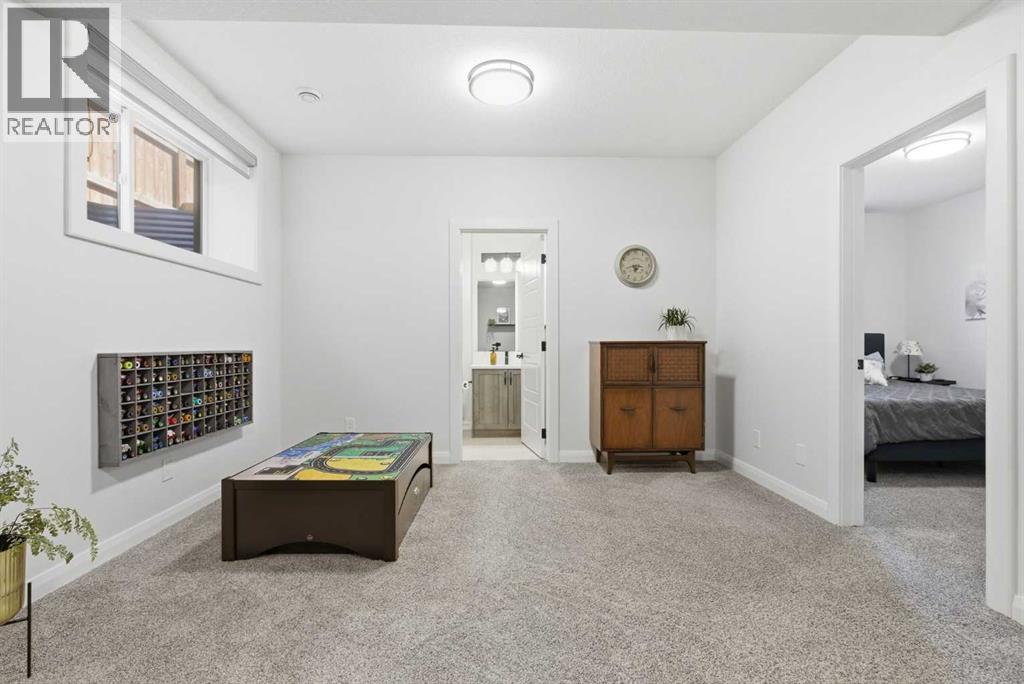 7 Evansglen Park Nw, Calgary, Alberta  T3P 0X9 - Photo 38 - A2300679