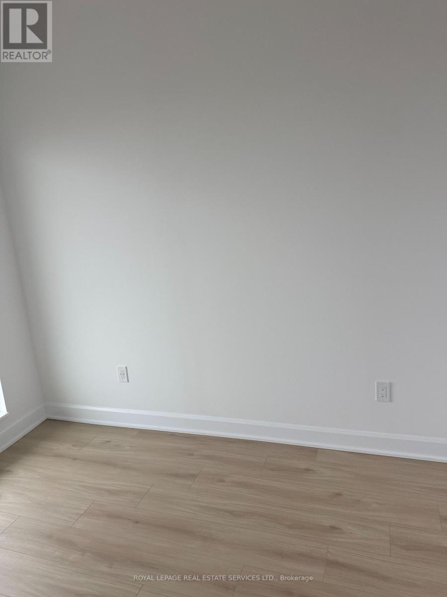 1203 - 3240 William Coltson Avenue, Oakville, Ontario  L6H 8C8 - Photo 10 - W13016550