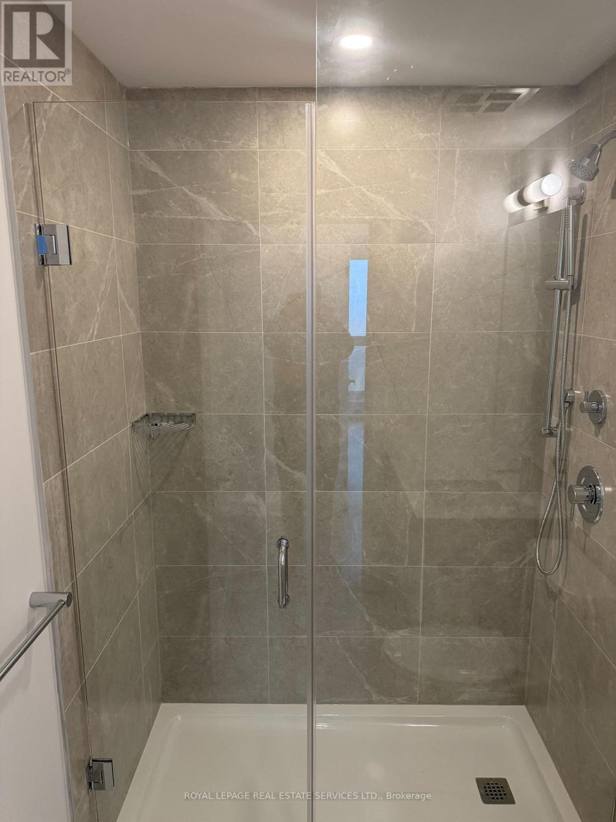 1203 - 3240 William Coltson Avenue, Oakville, Ontario  L6H 8C8 - Photo 11 - W13016550