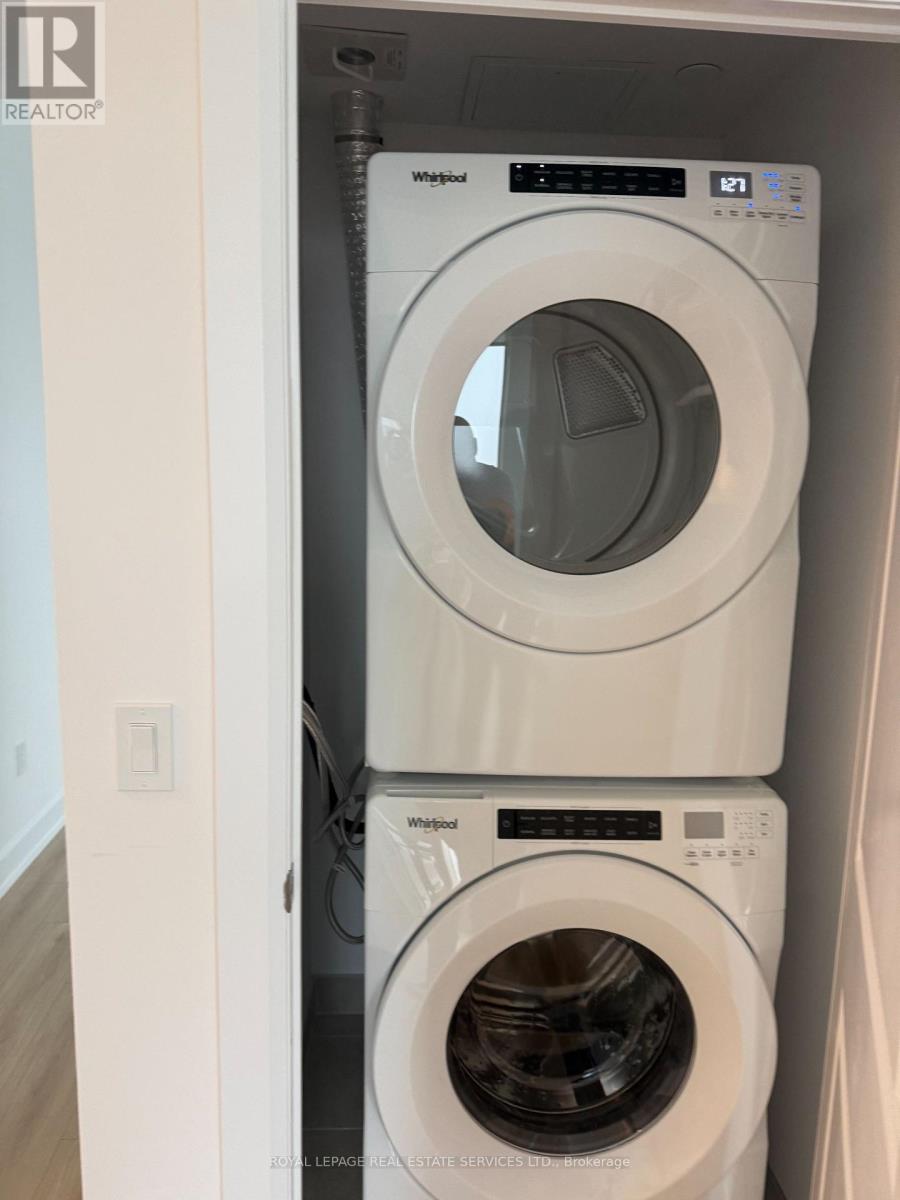 1203 - 3240 William Coltson Avenue, Oakville, Ontario  L6H 8C8 - Photo 12 - W13016550