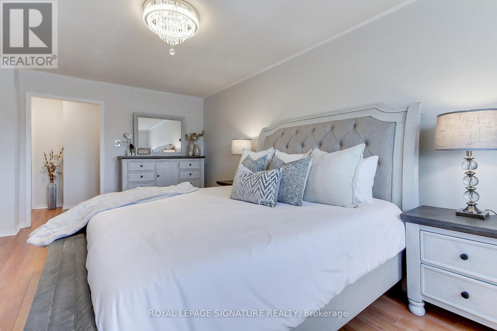 43 Falstaff Crescent, Whitby, Ontario  L1R 1W3 - Photo 30 - E13016324