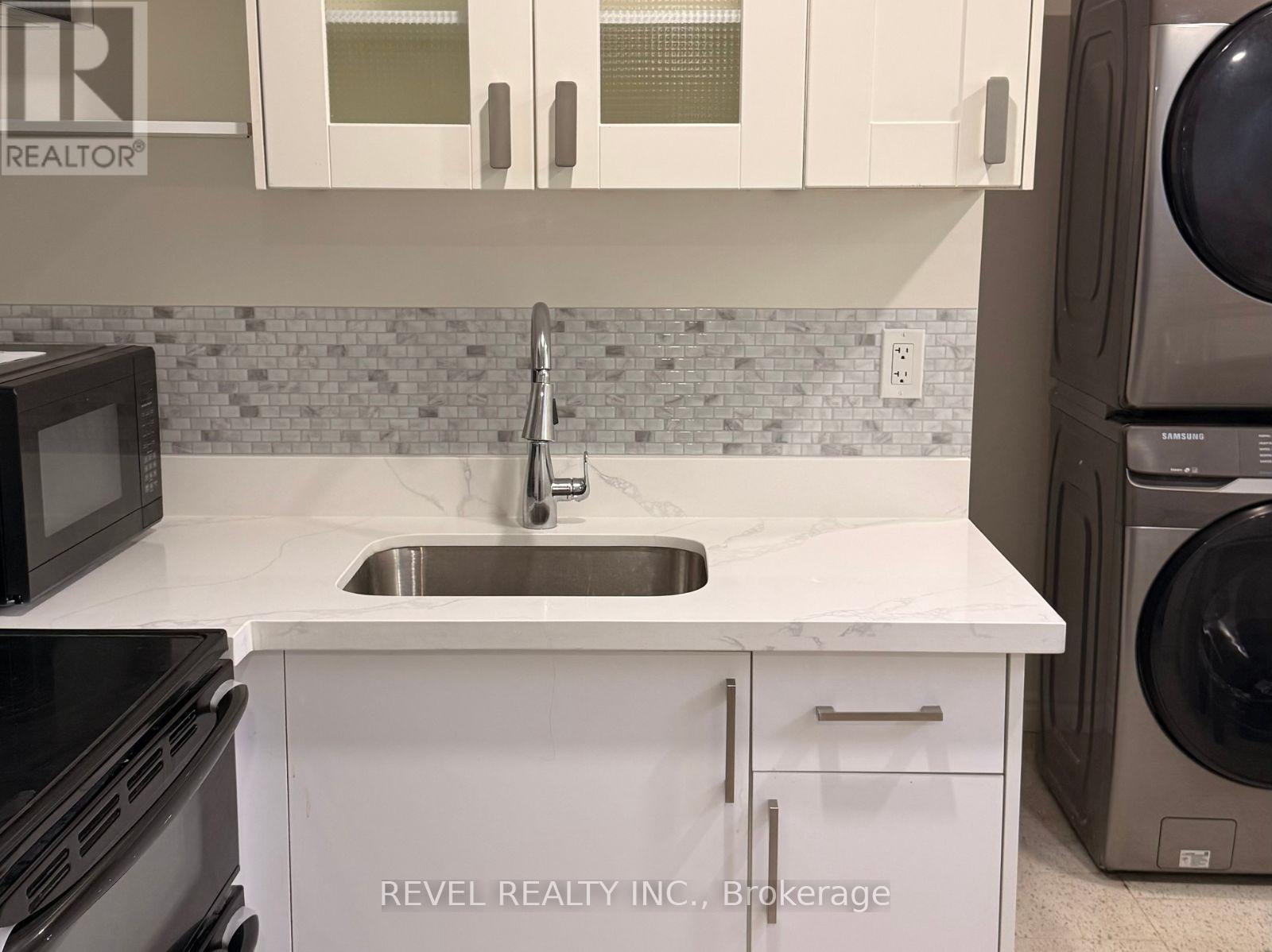 Lower - 674 Roselawn Avenue, Oshawa, Ontario  L1L 1B2 - Photo 8 - E13016614