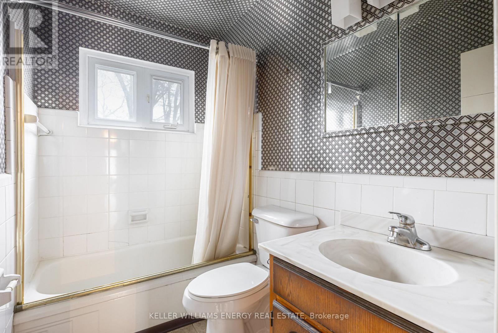 159 Princess Margaret Boulevard, Toronto, Ontario  M9B 2Z4 - Photo 13 - W13016626