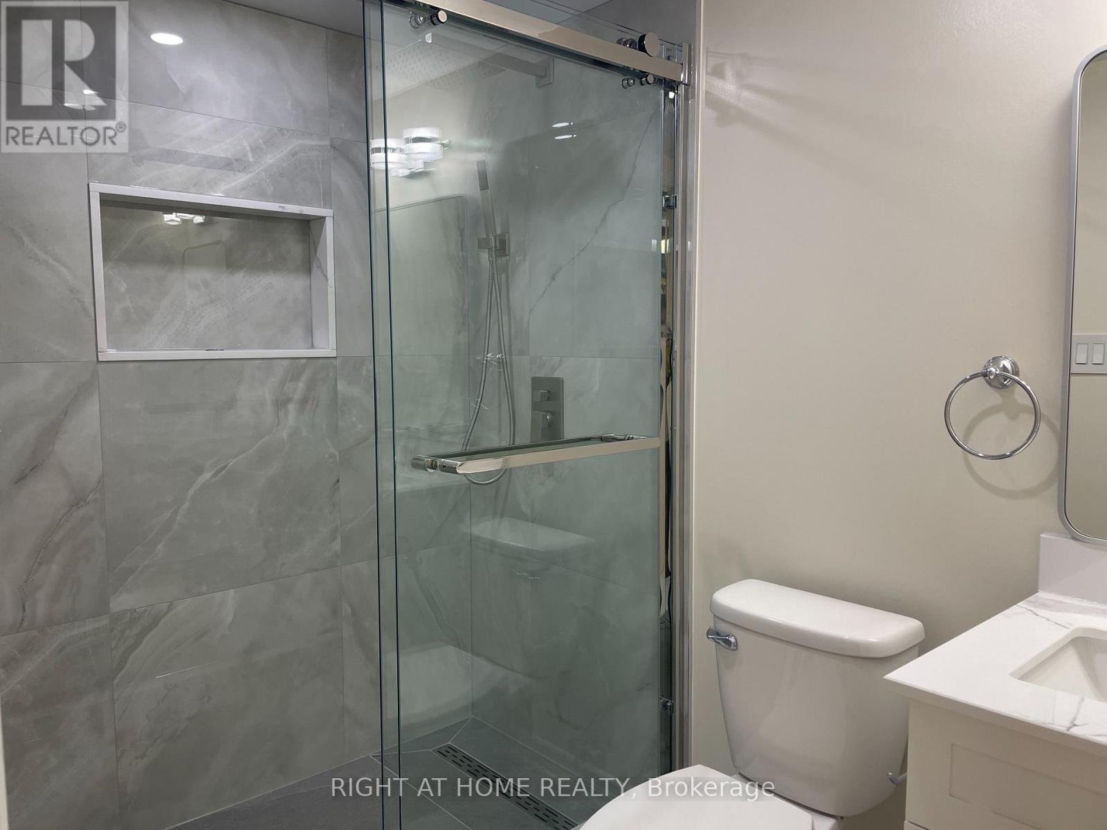 63 Cairnside Crescent, Toronto, Ontario  M2J 3M9 - Photo 15 - C12869178