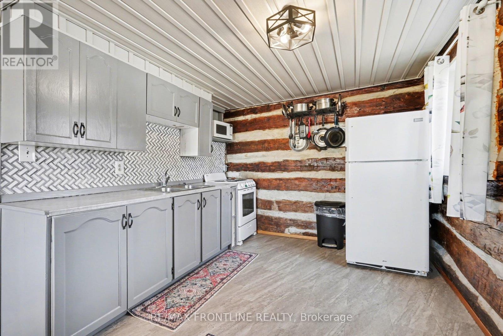 22899 Highway 7 Highway, Tay Valley, Ontario  K0H 2B0 - Photo 17 - X13016568