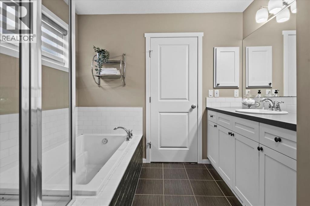 113 Tuscany Ridge Circle Nw, Calgary, Alberta  T3L 0E5 - Photo 29 - A2300359