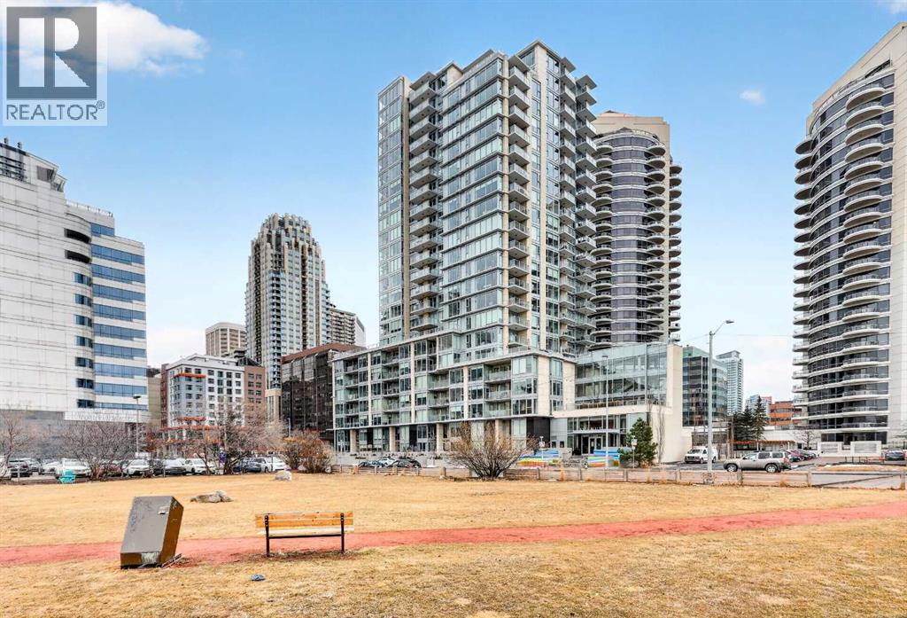 109, 1025 5 Avenue SW, Calgary, Alberta