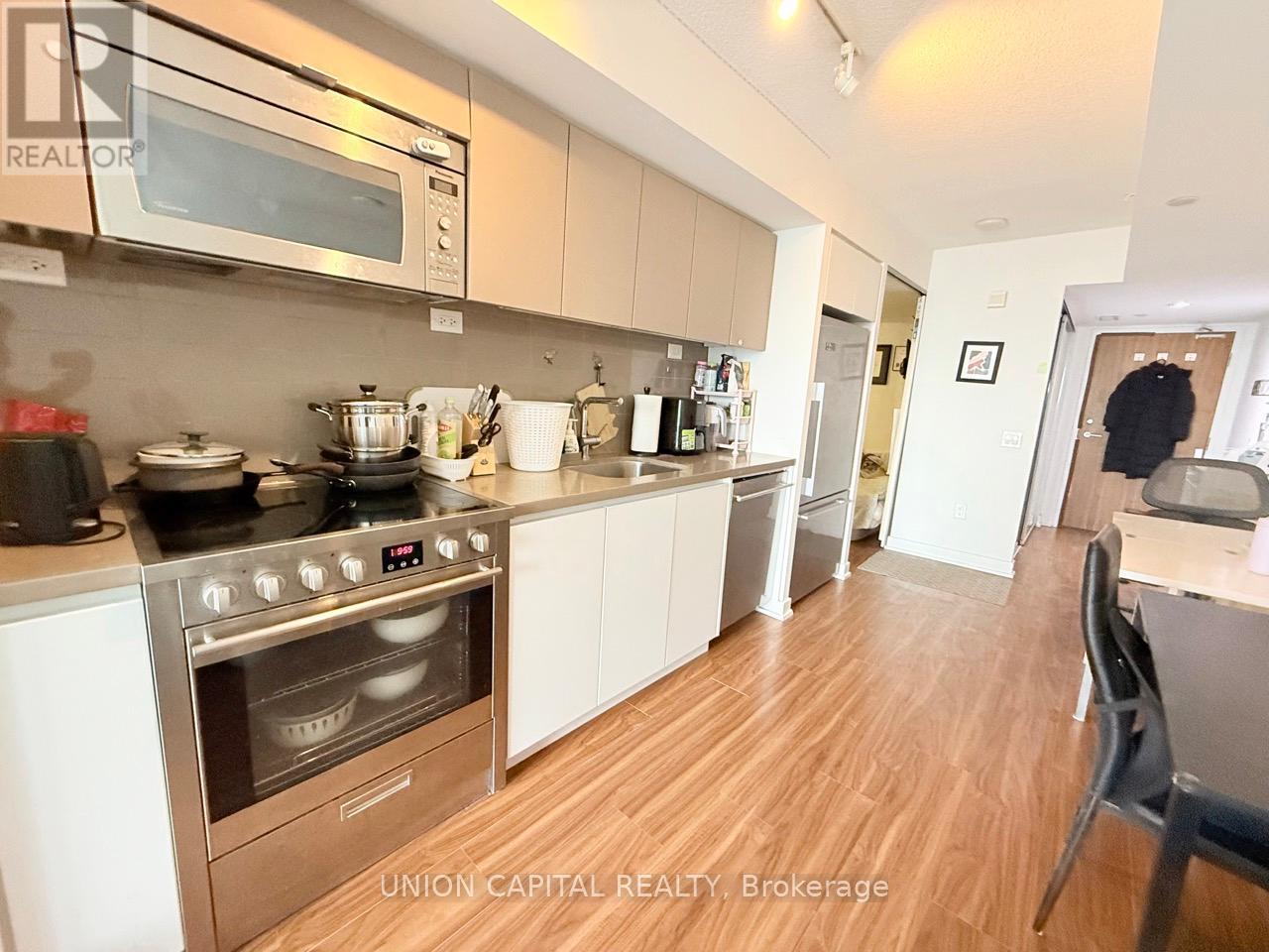 1502 - 85 Queens Wharf Road, Toronto, Ontario  M5V 0J9 - Photo 7 - C13016634