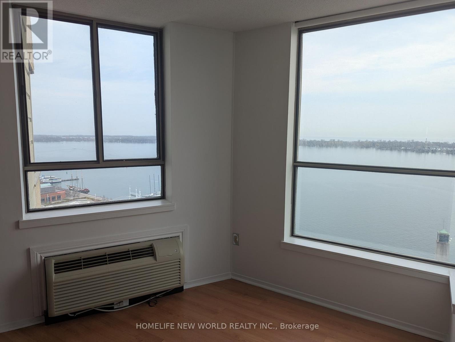 2501 - 270 Queens Quay W, Toronto, Ontario  M5J 2N4 - Photo 11 - C13016658