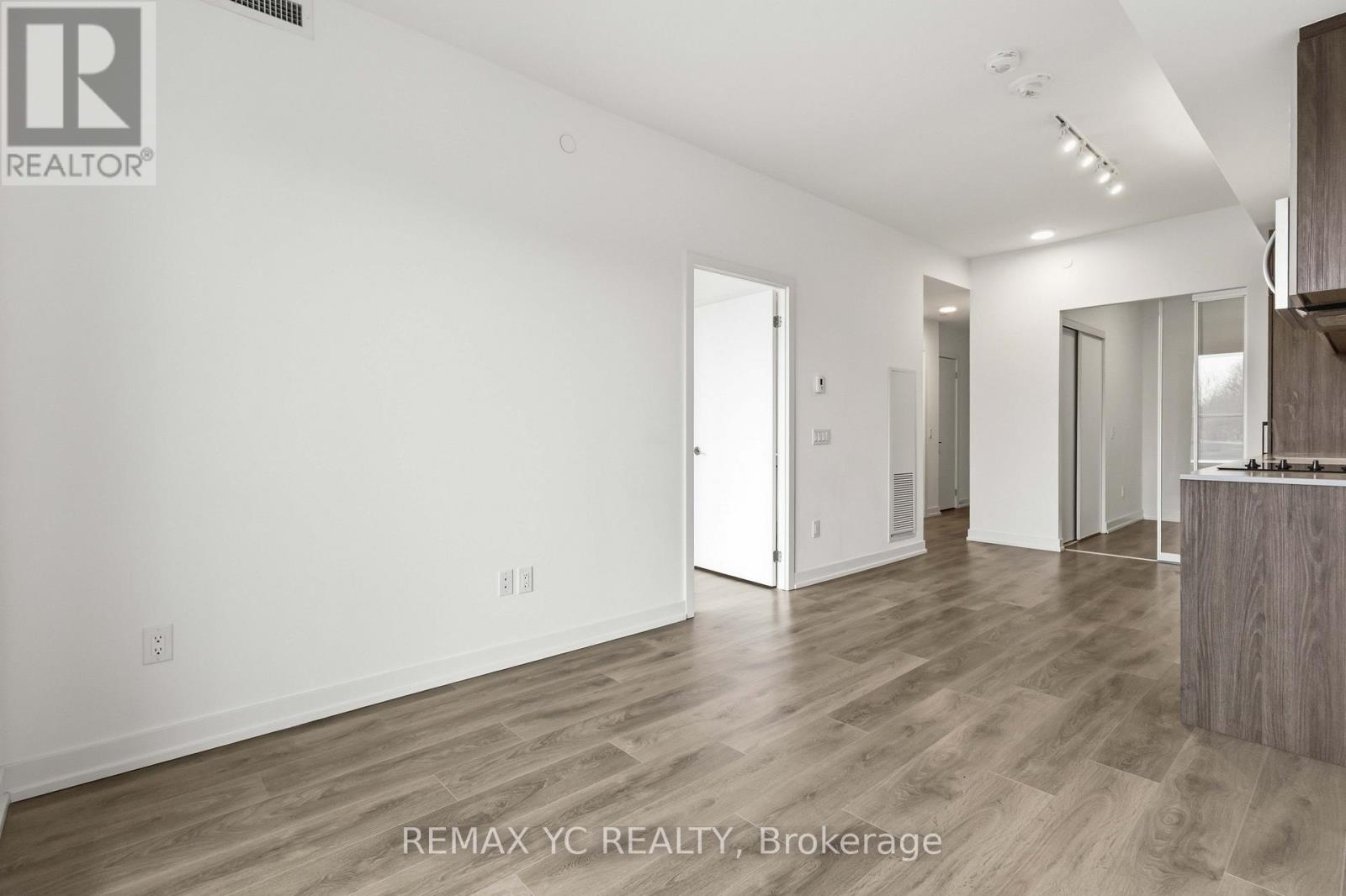 438 - 150 Logan Avenue, Toronto, Ontario  M4M 0E4 - Photo 9 - E13016594