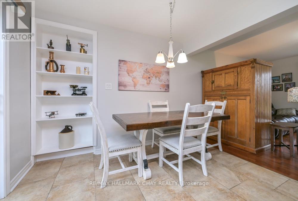 36 Moore Avenue, Adjala-Tosorontio (Everett), Ontario  L0M 1J0 - Photo 10 - N13016574