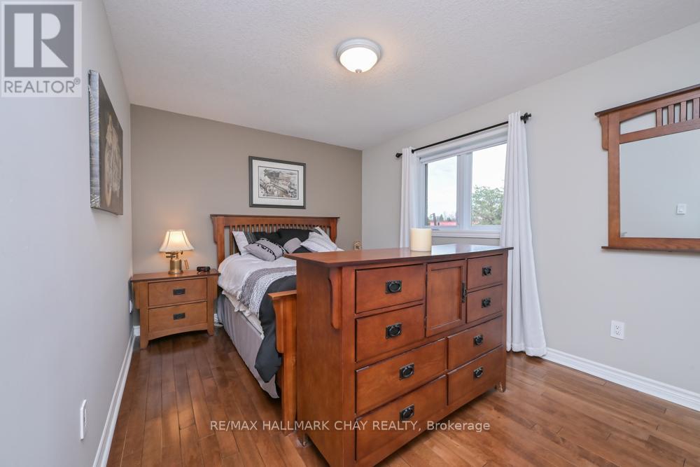 36 Moore Avenue, Adjala-Tosorontio (Everett), Ontario  L0M 1J0 - Photo 13 - N13016574