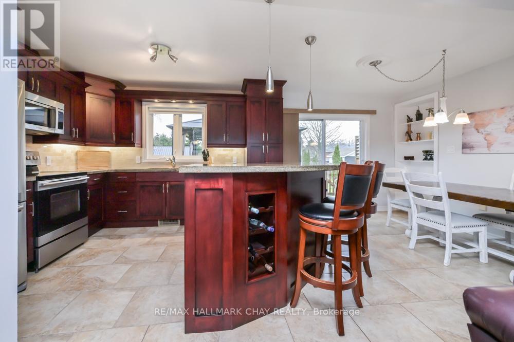 36 Moore Avenue, Adjala-Tosorontio (Everett), Ontario  L0M 1J0 - Photo 5 - N13016574