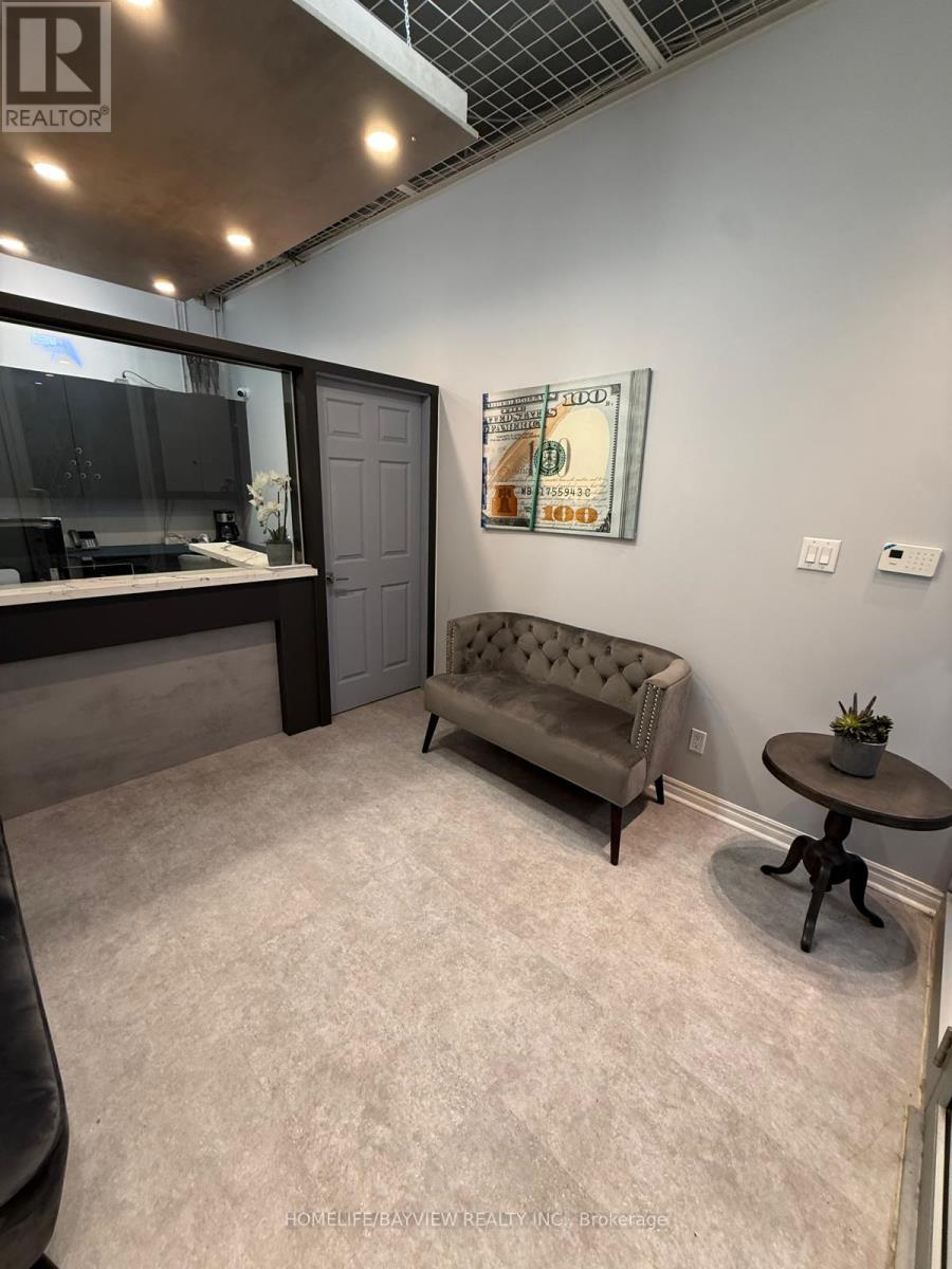 46 - 7181 Yonge, Markham, Ontario  L3T 0C7 - Photo 3 - N13016652