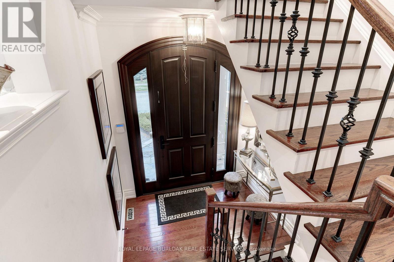 2214 Hampstead Road, Oakville (Ro River Oaks), Ontario  L6H 6Y9 - Photo 5 - W13016566