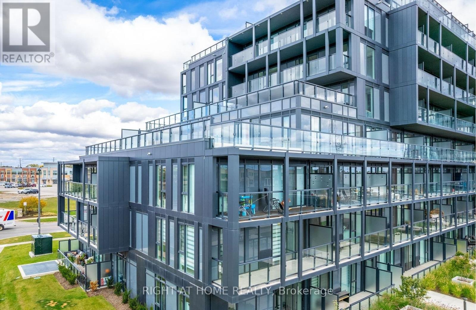 B815 - 3200 Dakota Common, Burlington, Ontario  L7M 2A8 - Photo 18 - W13016570