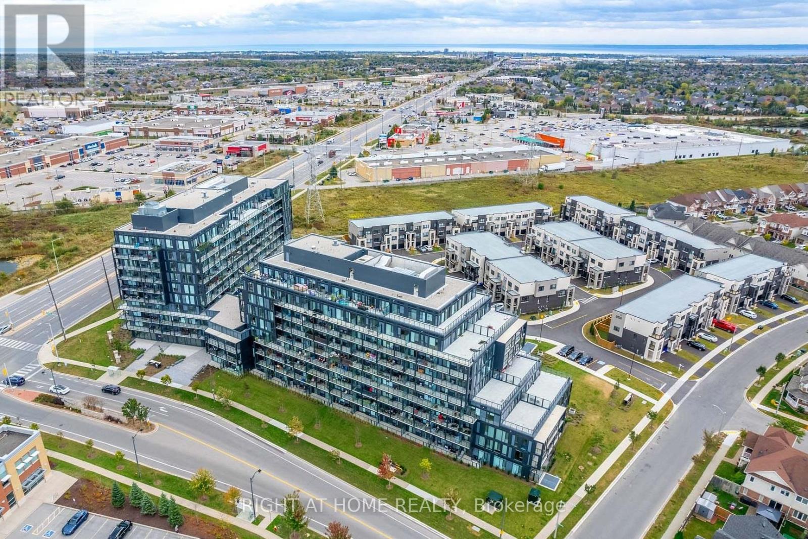 B815 - 3200 Dakota Common, Burlington, Ontario  L7M 2A8 - Photo 19 - W13016570