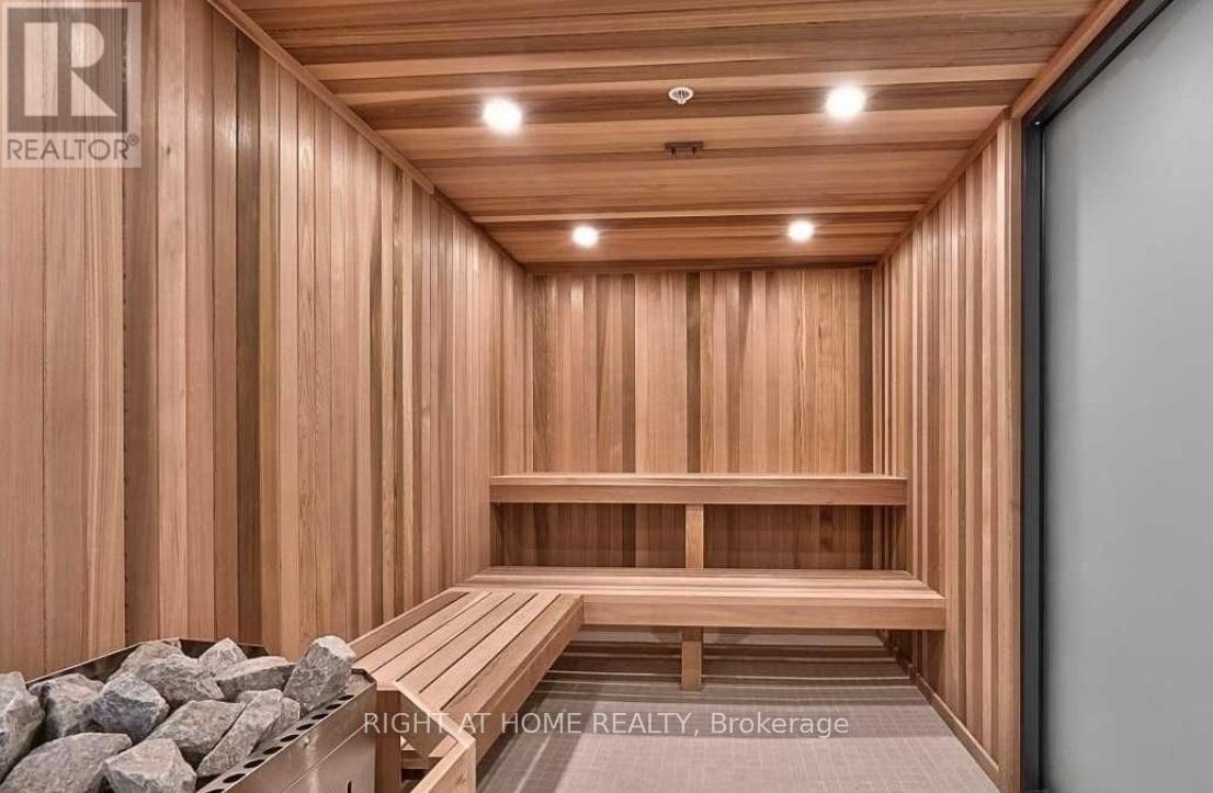 B815 - 3200 Dakota Common, Burlington, Ontario  L7M 2A8 - Photo 25 - W13016570