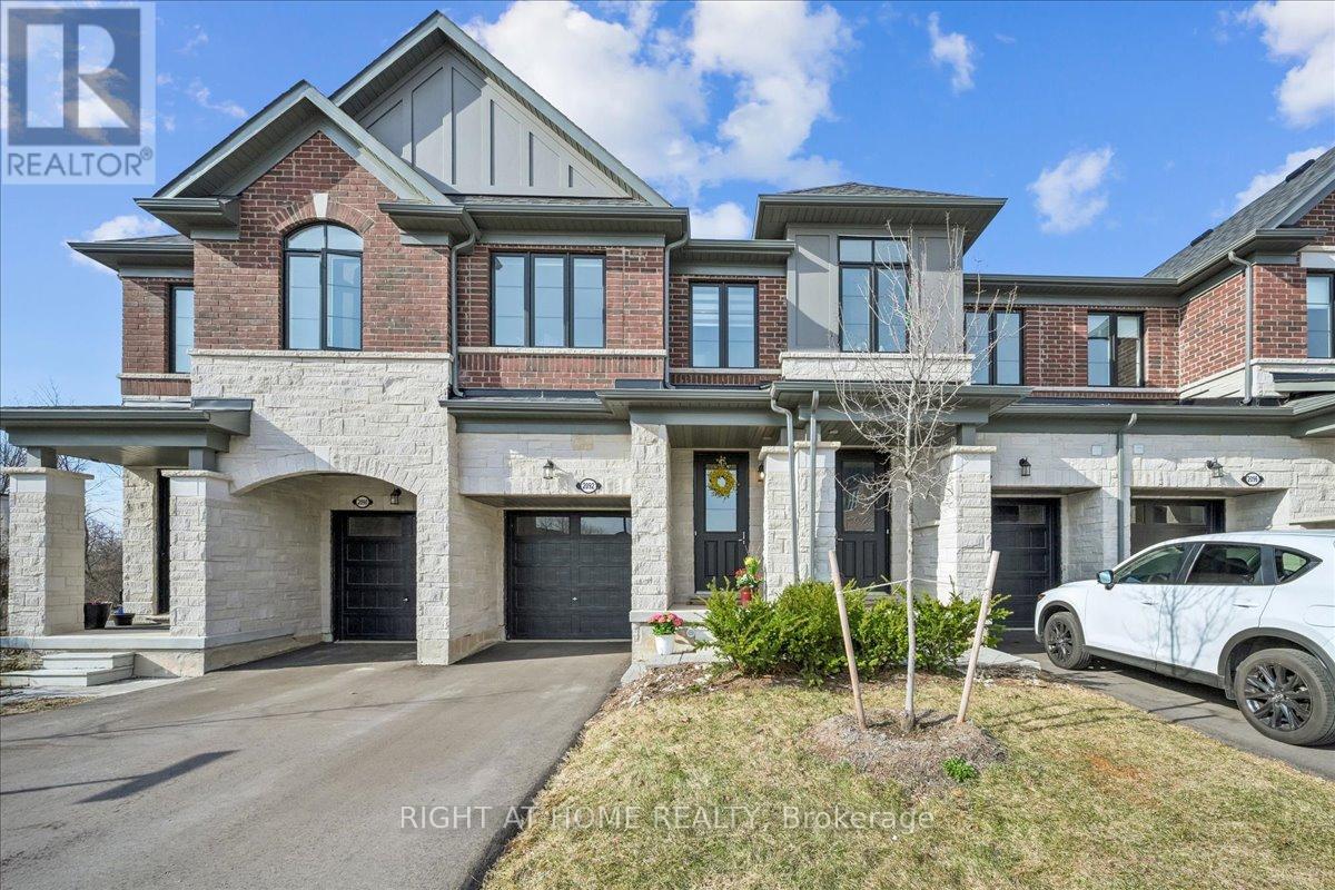 2092 ELLERSTON COMMON, burlington (tyandaga), Ontario