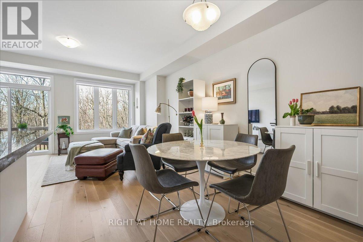 2092 Ellerston Common, Burlington, Ontario  L7P 0V6 - Photo 10 - W13016618