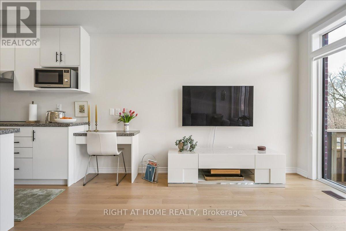 2092 Ellerston Common, Burlington, Ontario  L7P 0V6 - Photo 24 - W13016618