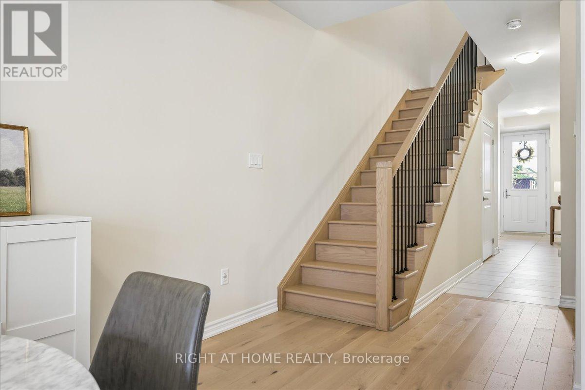 2092 Ellerston Common, Burlington, Ontario  L7P 0V6 - Photo 25 - W13016618