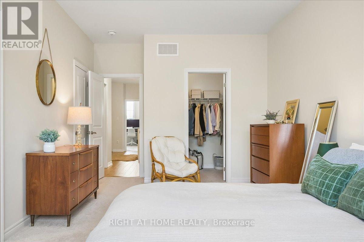 2092 Ellerston Common, Burlington, Ontario  L7P 0V6 - Photo 33 - W13016618