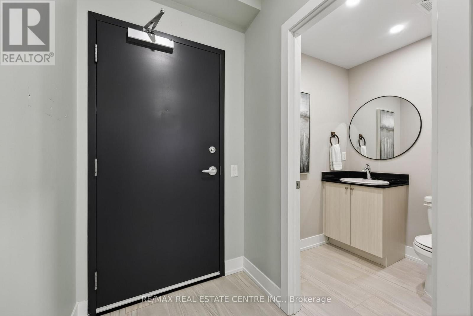 211 - 310 Broadway Avenue, Orangeville, Ontario  L9W 1L3 - Photo 4 - W13016628