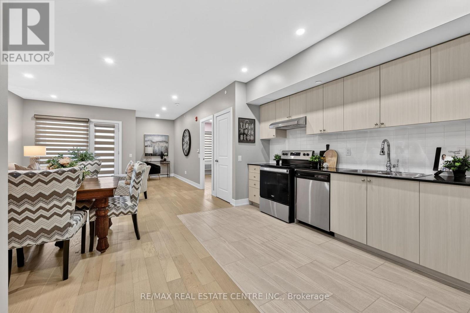 211 - 310 Broadway Avenue, Orangeville, Ontario  L9W 1L3 - Photo 7 - W13016628