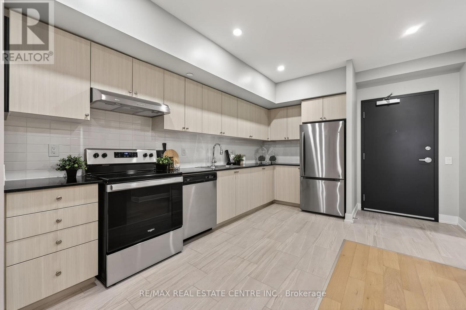 211 - 310 Broadway Avenue, Orangeville, Ontario  L9W 1L3 - Photo 9 - W13016628