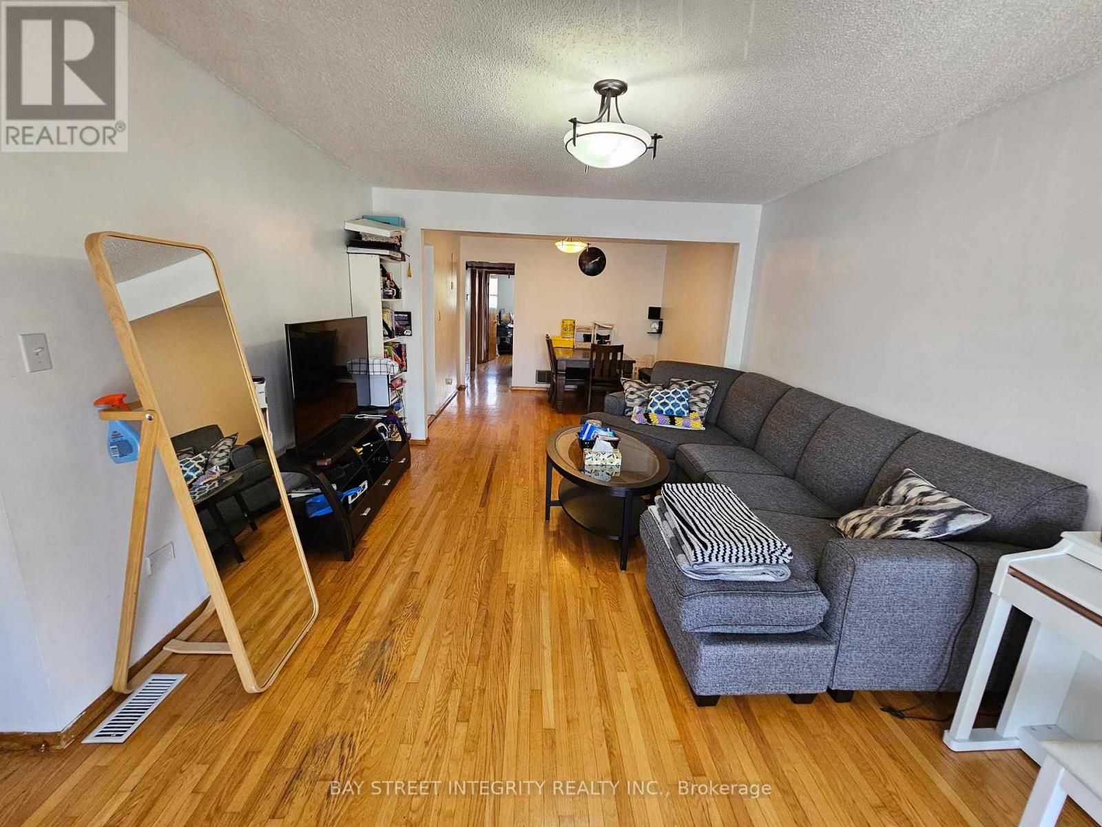 4011 Bishopstoke Lane, Mississauga, Ontario  L4Z 1H9 - Photo 4 - W13016648