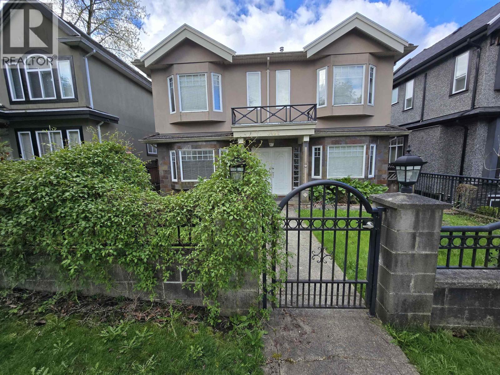 3462 Worthington Drive, Vancouver, British Columbia  V5M 3X9 - Photo 2 - R3112132