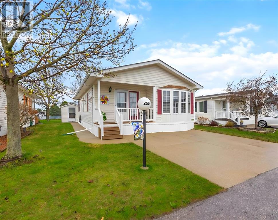 5700 Blackwell Sideroad Unit# 259, Sarnia, Ontario  N7W 1B7 - Photo 3 - 26008448