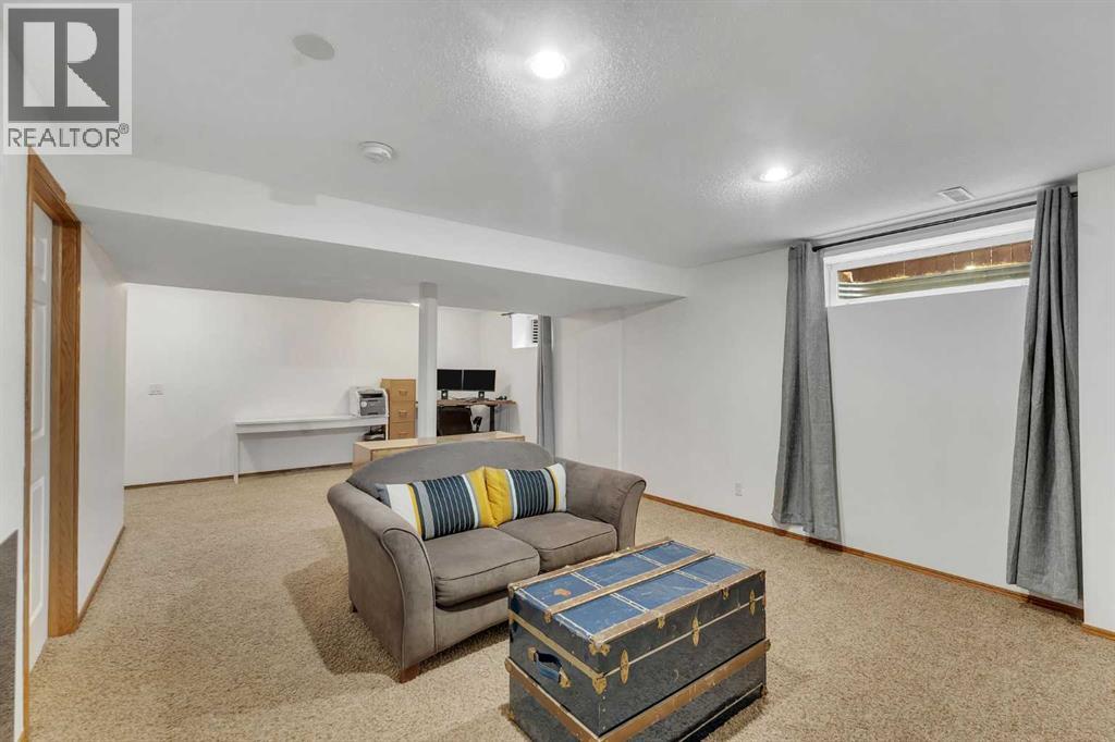 52 Covewood Green Ne, Calgary, Alberta  T3K 5G5 - Photo 30 - A2296226