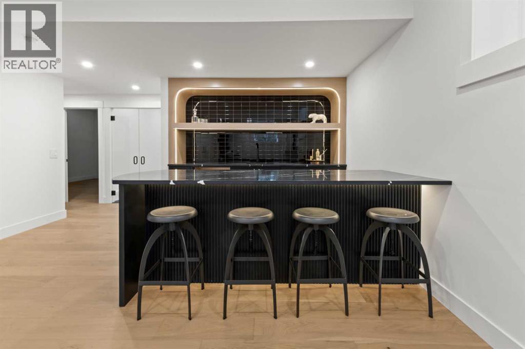 1910 Broadview Road NW, Calgary, Alberta  T2N 3H7 - Photo 45 - A2298662