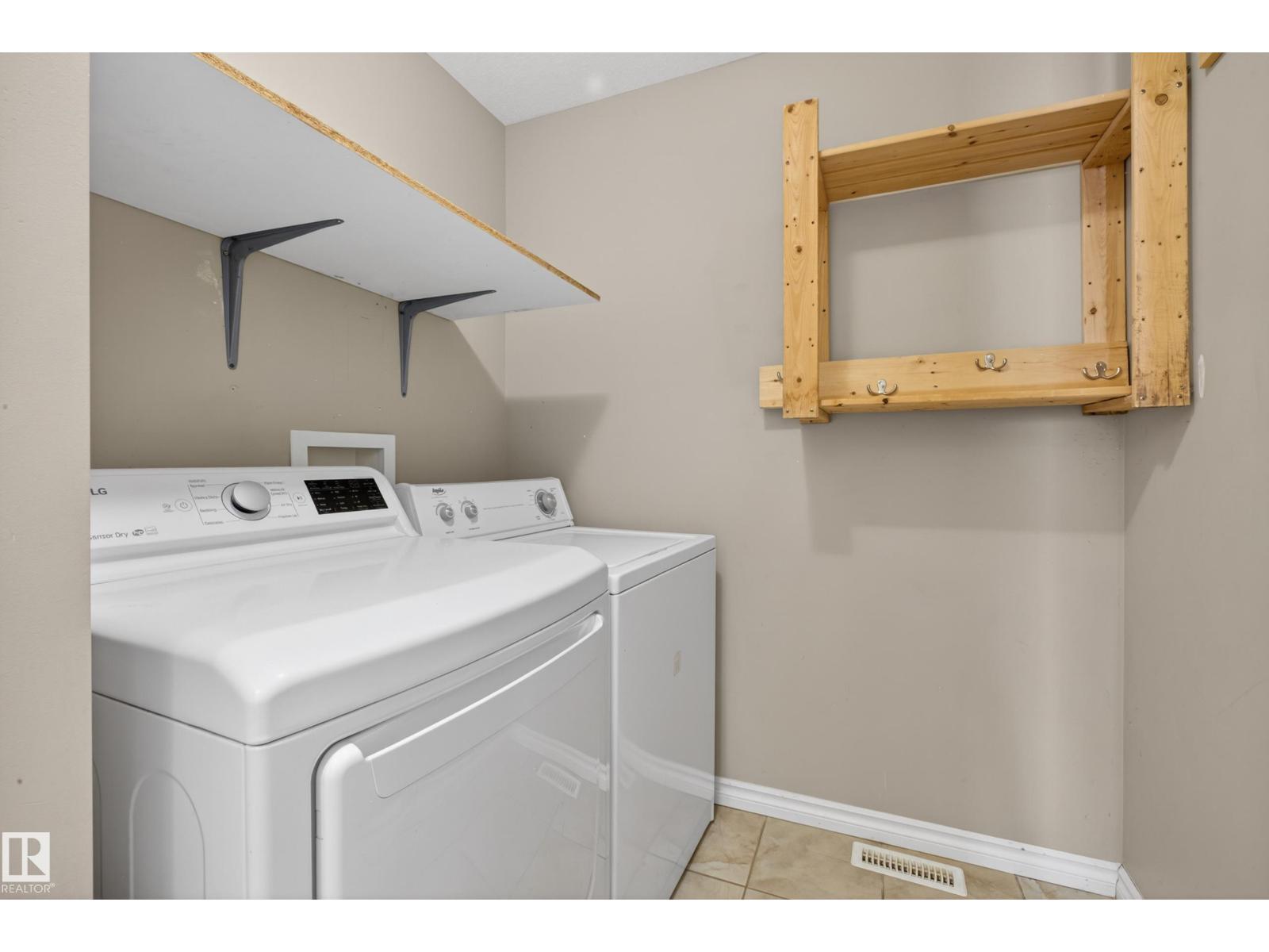 9808 162 St Nw, Edmonton, Alberta  T5P 3L2 - Photo 23 - E4483076