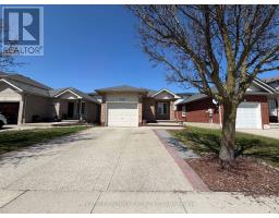 125 HAWKINS DRIVE, Cambridge, Ontario