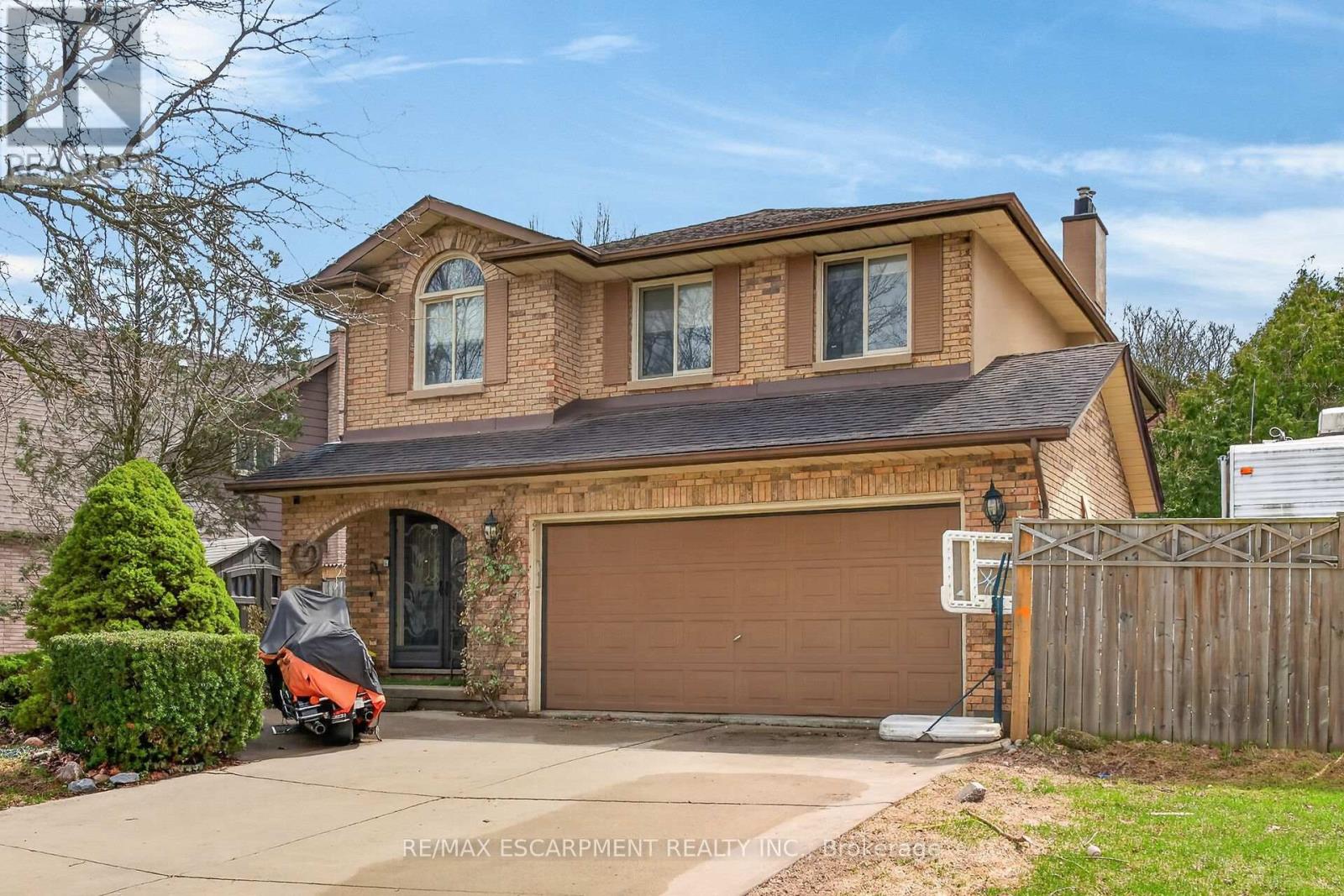 249 Lloyminn Avenue, Hamilton, Ontario  L9G 4C4 - Photo 2 - X13016630