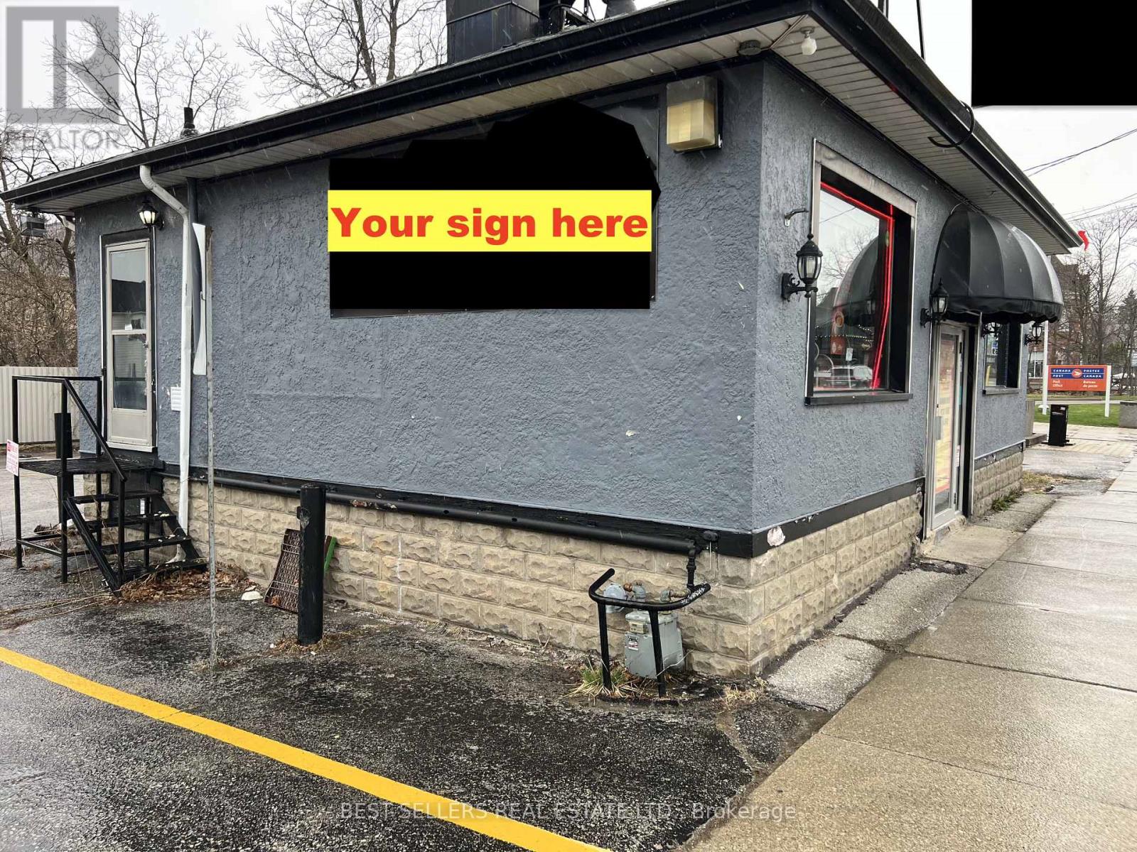 9 Main Street N, Hamilton, Ontario  L0R 2H0 - Photo 2 - X13016632