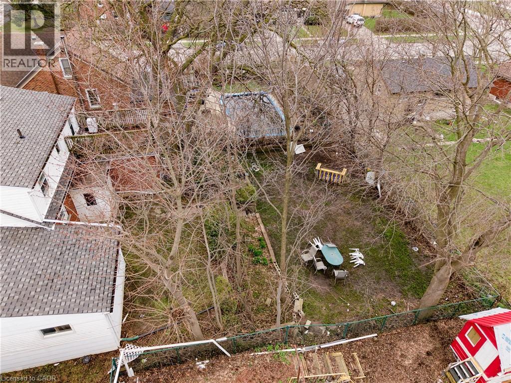 289 Albert Street, Waterloo, Ontario  N2L 3T9 - Photo 4 - 40817654