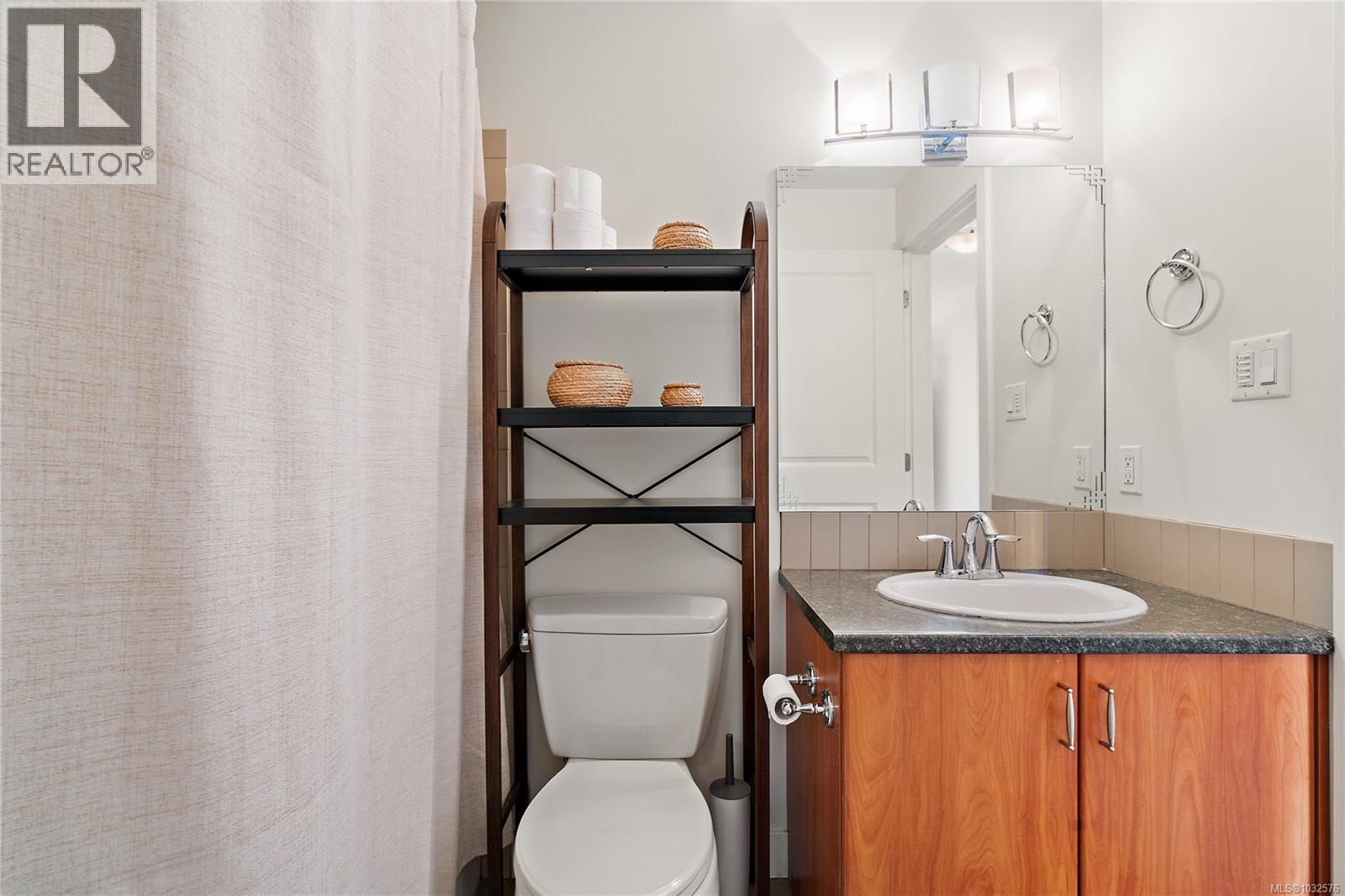 1 833 Princess Ave, Victoria, British Columbia  V8T 1K7 - Photo 18 - 1032576