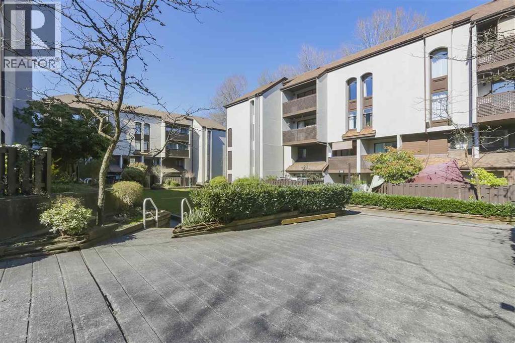 304 365 Ginger Drive, New Westminster, British Columbia  V3L 5L5 - Photo 19 - R3111705