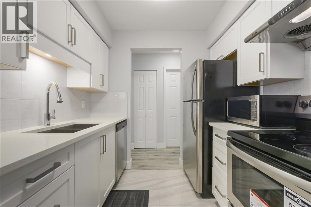 304 365 GINGER DRIVE, New Westminster, British Columbia