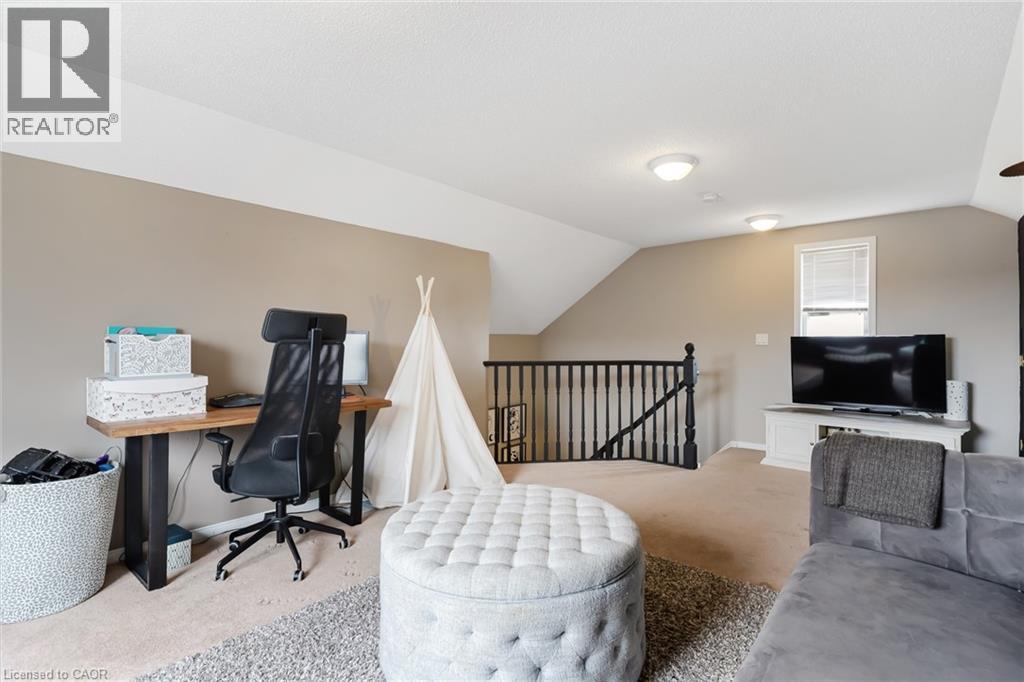 115 Sweeney Crescent, Cambridge, Ontario  N3C 4H9 - Photo 33 - 40821967