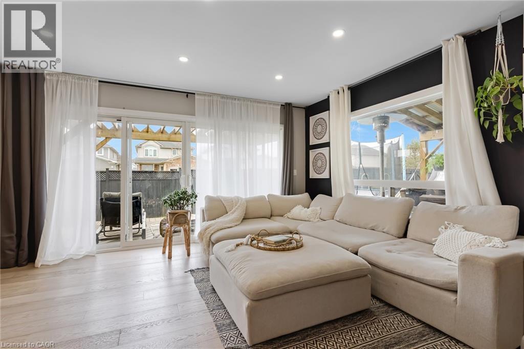 115 Sweeney Crescent, Cambridge, Ontario  N3C 4H9 - Photo 23 - 40821967